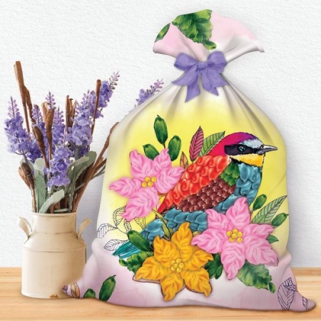 Вышивки лентами на мешочке 'Птица', 35 x 25 см