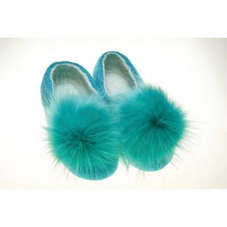 Войлочные тапочки с помпонами голубые. Размер 36