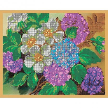 ВЛ-059 'Гортензия' 30x24 см набор на атласе для вышивания чешским бисером 'Вышивочка' в коробке