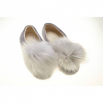 Войлочные тапочки с помпонами серые. Размер 36