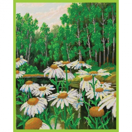'Ромашки' 30x38см набор на атласе для вышивания чешским бисером 'Вышивочка'